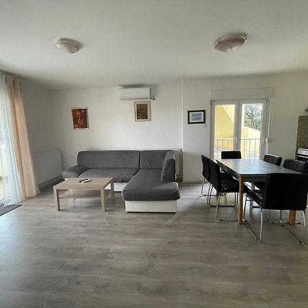 Apartmani Stambuk Мандре Экстерьер фото