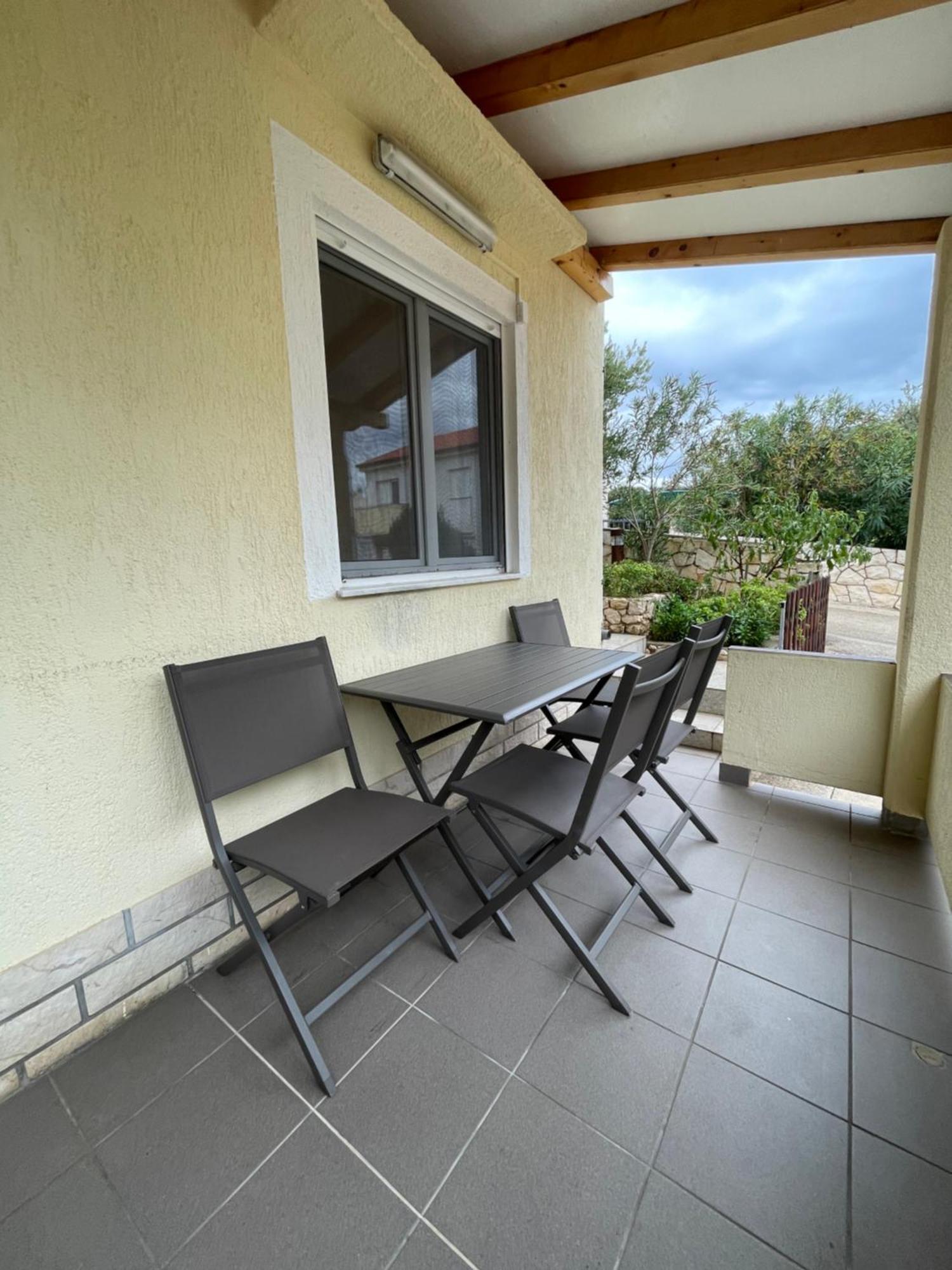 Apartmani Stambuk Мандре Экстерьер фото