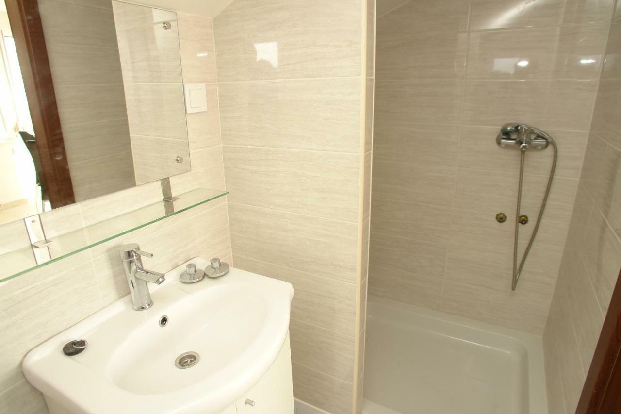 Apartmani Stambuk Мандре Экстерьер фото